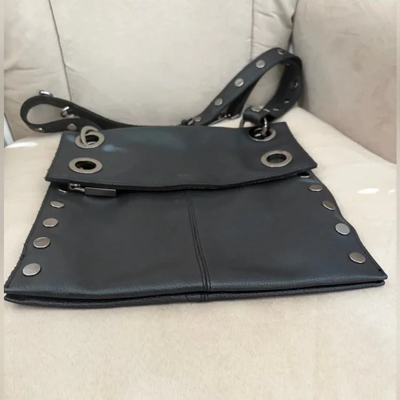 Hammitt Large Montana Adjustable Black Leather Shoulder/Crossbody Bag - Picture 10 of 16
